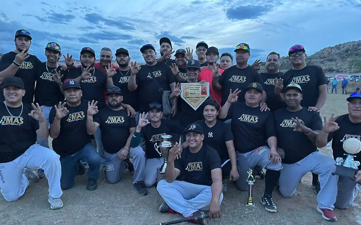 SOFTBOL EMPRESARIAL JMAS CAMPEON PRIMERA FUERZA